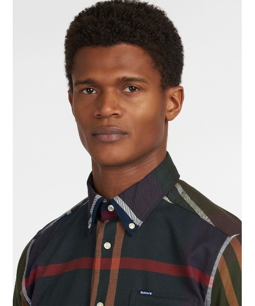 Barbour（バブアー）の「Dunoon タータンチェック ボタンダウン シャツ（テーラードフィット）（シャツ/ブラウス・メンズ・ダークグレー/カーキ/ダークグリーン/グリーン/ライトグレー・S/M/L/XL/XXL/SMALL）」の10枚目の写真