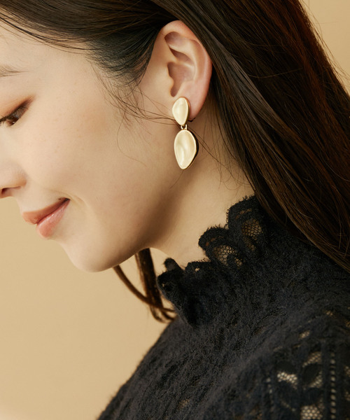 VIS（ビス）の「リーフメタルイヤリング（イヤリング・レディース・シルバー/ゴールド・FREE）」の9枚目の写真