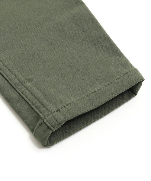 BREEZE（ブリーズ）の「【WEB限定・ストレッチ】 ベーシックテーパードパンツ_裏起毛（その他パンツ・キッズ・グレー/カーキ/ネイビー/キャメル・80/110/130/100/120/90/140）」の8枚目の写真