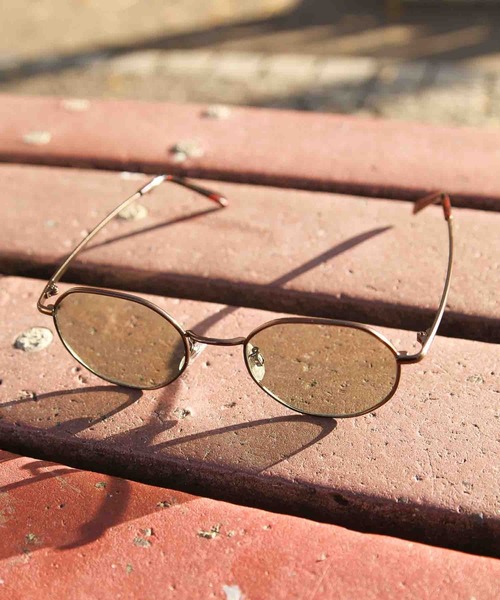 GGD SELECT(ジージーディー セレクト)の「3386ファッショングラス(サングラス・レディース・ブラック/ブラウン/レッド/カーキ/ゴールド・FREE)」の3枚目の写真