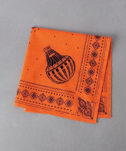 UNITED ARROWS（ユナイテッドアローズ）の「バルーン バンダナ（バンダナ/スカーフ・メンズ・パープル/グレー/オレンジ/ネイビー/モカ・FREE）」の5枚目の写真