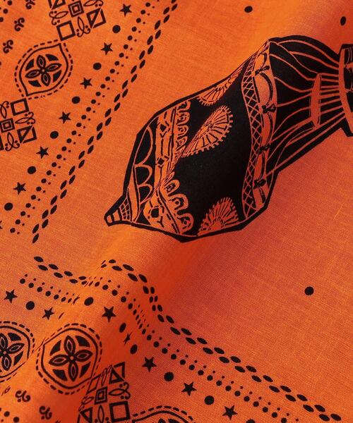 UNITED ARROWS（ユナイテッドアローズ）の「バルーン バンダナ（バンダナ/スカーフ・メンズ・パープル/グレー/オレンジ/ネイビー/モカ・FREE）」の8枚目の写真