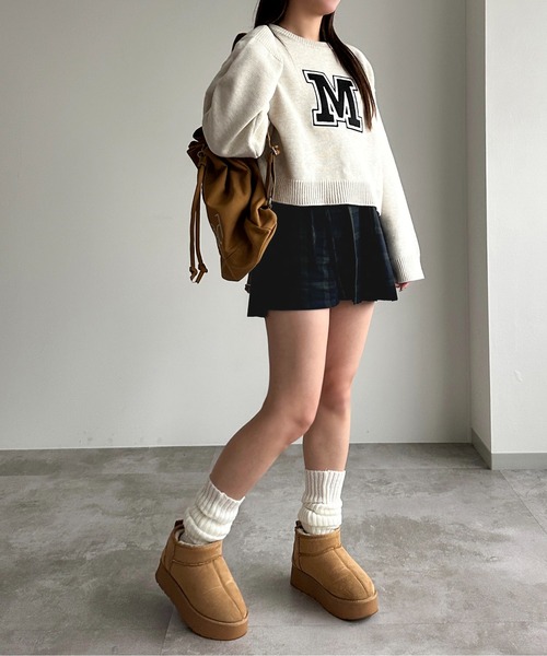 apres jour mignon（アプレジュールミニョン）の「Mロゴニット【ZOZOTOWN限定アイテム】（ニット/セーター・レディース・オフホワイト/グレー/ネイビー・X-LARGE/フリー）」の17枚目の写真