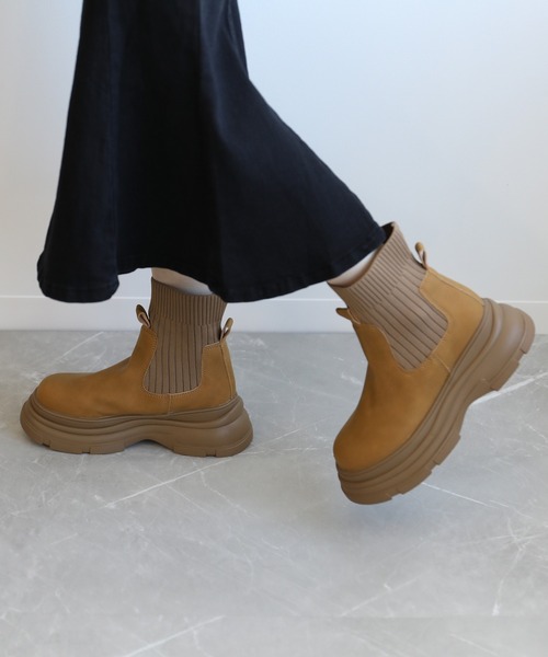 shoes365(シューズスリーシックスファイヴ)の「【shoes365】ニットソックス ブーツ(ブーツ・レディース・ブラック/ベージュ・22.5cm/24.5cm/25.0cm/24.0cm/23.5cm/23.0cm)」の8枚目の写真
