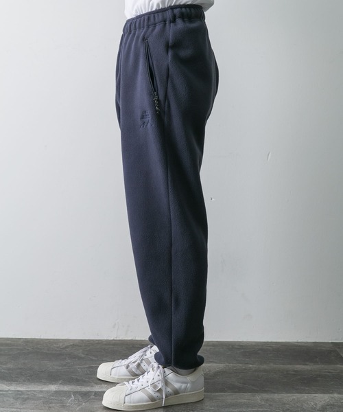 URBAN RESEARCH DOORS（アーバンリサーチドアーズ）の「『セットアップ対応』URD Fleece Pants（その他パンツ・メンズ・ネイビー/ブラック・LARGE/MEDIUM）」の9枚目の写真