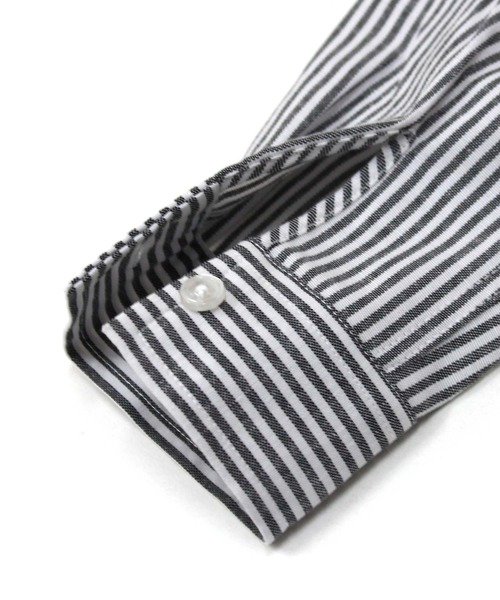 ZI-ON(ジーオン)の「レギュラーカラー オックスフォードシャツ(シャツ/ブラウス・キッズ・ベージュ/グレー系その他2/ネイビー/オフホワイト/チャコール/サックスブルー・120cm/110cm/140cm/130cm/160cm/150cm)」の16枚目の写真