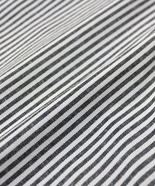 ZI-ON(ジーオン)の「レギュラーカラー オックスフォードシャツ(シャツ/ブラウス・キッズ・ベージュ/グレー系その他2/ネイビー/オフホワイト/チャコール/サックスブルー・120cm/110cm/140cm/130cm/160cm/150cm)」の19枚目の写真