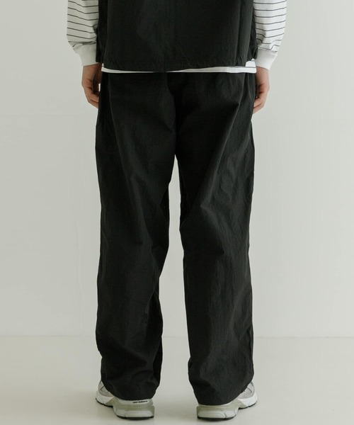 URBAN RESEARCH（アーバンリサーチ）の「『URTECH』ナイロンパンツ