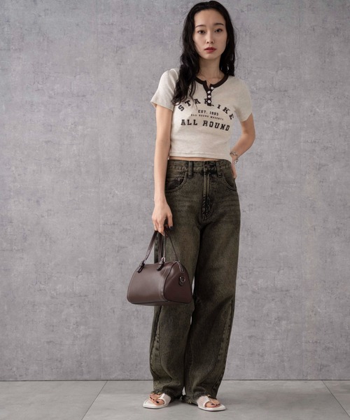 WEGO（ウィゴー）の「WEGO/ヴィンテージウォッシュカーブデニムパンツ（デニムパンツ・レディース・インディゴブルー/コバルトブルー/ブラック系その他/ブラック/スミクロ・SMALL/MEDIUM）」の10枚目の写真