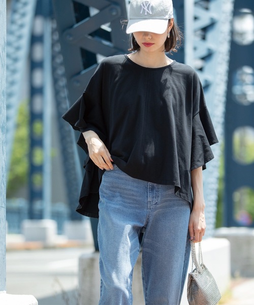 OPAQUE.CLIP（オペークドットクリップ）の「◆フリルフレアトップス【洗濯機洗い可】（Tシャツ/カットソー・レディース・ネイビー/ベージュ/ブラック/オフホワイト/レッド/ワインレッド・00）」の3枚目の写真