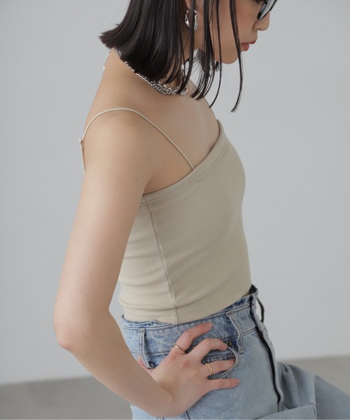 FREE'S MART(フリーズマート)の「カップ付きショート丈キャミソール(カップ取り外し可)(キャミソール・レディース・ブラック/グレー系その他/オフホワイト・FREE)」の16枚目の写真