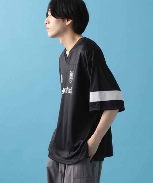 PBLIM(ページボーイリム)の「PBLIM/ユニフォームVネックT(Tシャツ/カットソー・レディース・ブラック/レッド・SMALL/MEDIUM)」の10枚目の写真