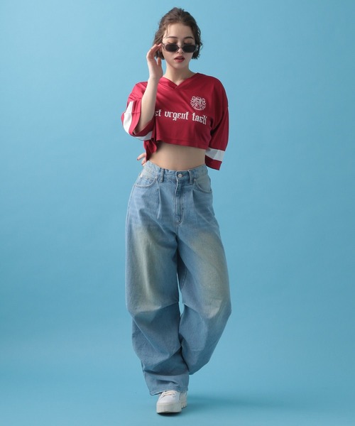 PBLIM(ページボーイリム)の「PBLIM/ユニフォームVネックT(Tシャツ/カットソー・レディース・ブラック/レッド・SMALL/MEDIUM)」の19枚目の写真