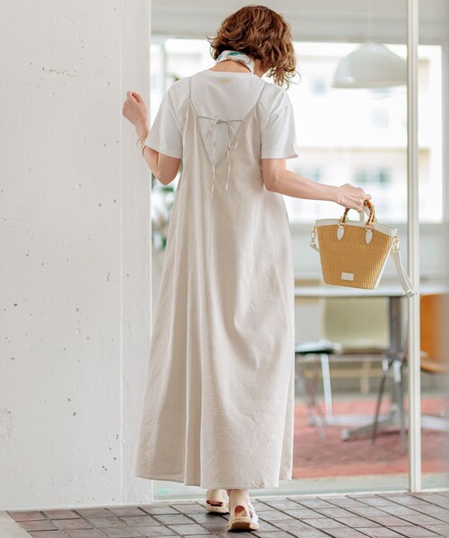 23区(ニジュウサンク)の「【洗える】スビンギザ クロップド Tシャツ(Tシャツ/カットソー・レディース・ホワイト系/カーキ系/ブラック系・38)」の12枚目の写真