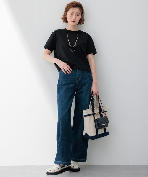 23区(ニジュウサンク)の「【洗える】スビンギザ クロップド Tシャツ(Tシャツ/カットソー・レディース・ホワイト系/カーキ系/ブラック系・38)」の14枚目の写真