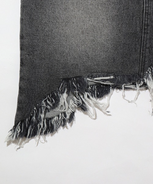 X-girl（エックスガール）の「RIPPED DENIM SKIRT（デニムスカート・レディース・ブラック/ライトインディゴブルー・S/M）」の17枚目の写真