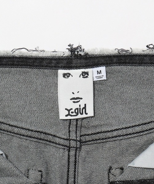 X-girl（エックスガール）の「RIPPED DENIM SKIRT（デニムスカート・レディース・ブラック/ライトインディゴブルー・S/M）」の18枚目の写真