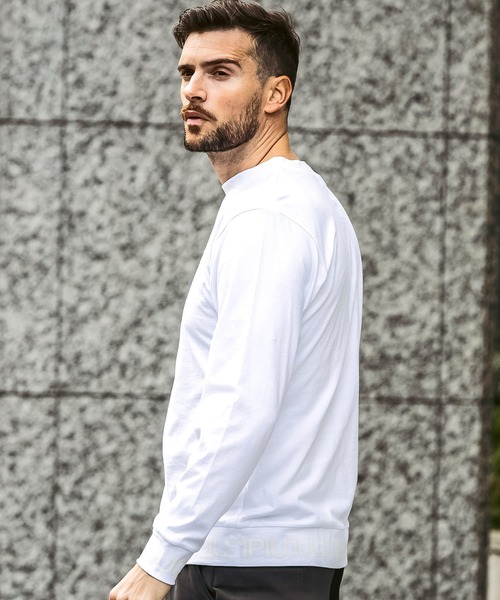 1PIU1UGUALE3  RELAX （ウノピゥウノウグァーレトレ リラックス）の「【WEB・直営店限定】1PIU1UGUALE3 RELAX(ウノピゥウノウグァーレトレ リラックス)ネックロゴロングTシャツ（Tシャツ/カットソー・メンズ・ホワイト/ブラック/ブラック×ブラック/ホワイト×ホワイト・M/S/XXL/XL/L）」の22枚目の写真