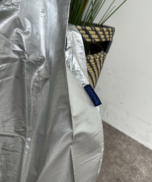 DouDou(ドゥドゥ)の「【BAGGU/バグゥ】24SS STANDARD BAGGU メタリック(エコバッグ/サブバッグ・レディース・ゴールド/シルバー・FREE)」の7枚目の写真