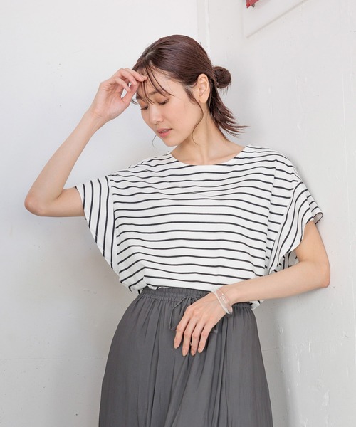 GLOBAL WORK(グローバルワーク)の「快適袖フリル2WAYプルオーバー/987171(Tシャツ/カットソー・レディース・ライトグレー/ブラック/ブラック×ホワイト/ホワイト×ブラック/グレイッシュブルー・LARGE/MEDIUM)」の14枚目の写真