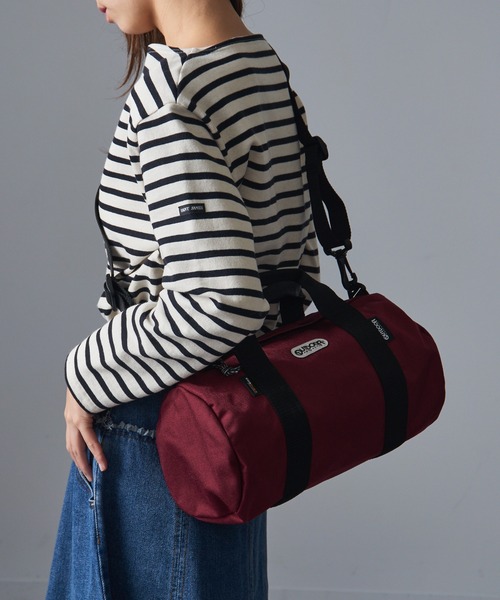 OUTDOOR PRODUCTS（アウトドアプロダクツ）の「【OUTDOOR PRODUCTS】ロールボストンバッグ 231LRG MEDEIUM（ショルダーバッグ・レディース・ブラック/ネイビー/ベージュ/グレー/スカイブルー/オレンジ/グリーン/バーガンディー/ピンク/レッド/ライム/パープル・FREE）」の11枚目の写真