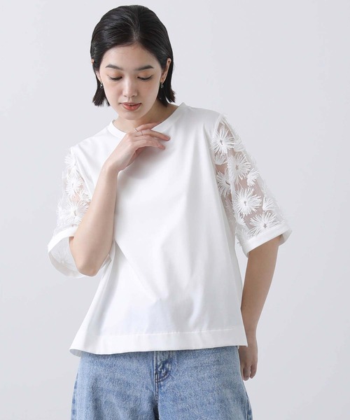 Gready Brilliant（グレディブリリアン）の「３Ｄフラワーベルスリーブカットソー（Tシャツ/カットソー・レディース・オフホワイト/ブラック・38）」の7枚目の写真