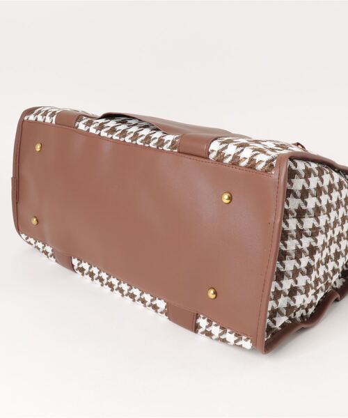 Lace Ladies（レースレディース）の「大容量 千鳥格子柄 2WAY ボストン ショルダーバッグ（ボストンバッグ・レディース・ブラック/ベージュ/ブラウン・FREE）」の6枚目の写真