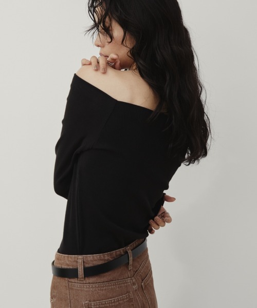 Aunt Marie's（アントマリーズ）の「カップ付きオフショルリブトップス/カットソー（Tシャツ/カットソー・レディース・チャコールグレー/グレー/ブラック/ブラウン/ホワイト・FREE）」の19枚目の写真