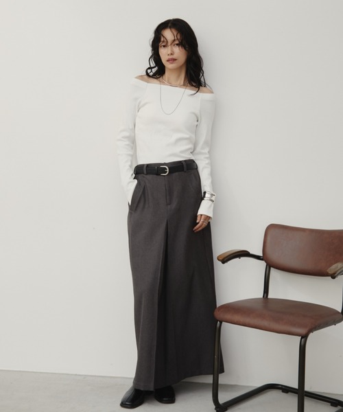 Aunt Marie's（アントマリーズ）の「カップ付きオフショルリブトップス/カットソー（Tシャツ/カットソー・レディース・チャコールグレー/グレー/ブラック/ブラウン/ホワイト・FREE）」の13枚目の写真