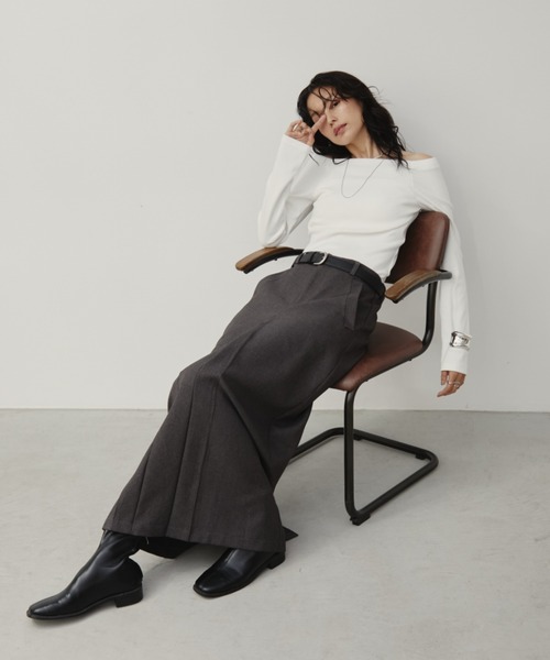 Aunt Marie's（アントマリーズ）の「カップ付きオフショルリブトップス/カットソー（Tシャツ/カットソー・レディース・チャコールグレー/グレー/ブラック/ブラウン/ホワイト・FREE）」の12枚目の写真