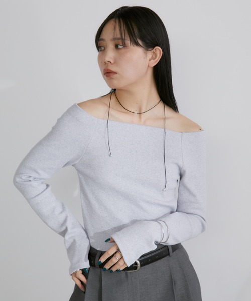 カップ付きオフショルリブトップス/カットソー（Tシャツ