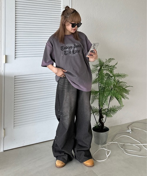 sedacle(セダクル)の「スプレー風プリントラインストーンTEE(Tシャツ/カットソー・メンズ・アイボリー/ブラウン/ブラック・SMALL/MEDIUM/LARGE)」の9枚目の写真