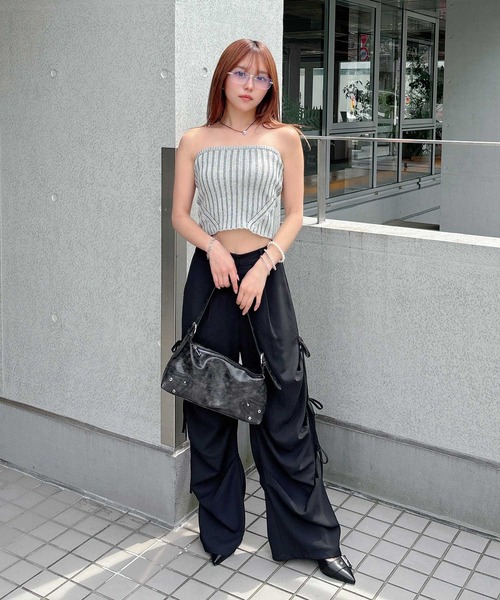 ENVYM（アンビー）の「コントラストカラーベアトップ（その他トップス・レディース・グレー/ブルー・FREE）」の4枚目の写真