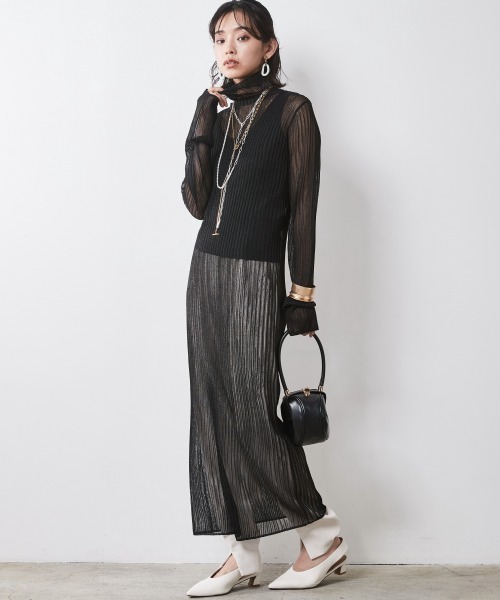 CHIC STYLE(シックスタイル)の「ニットロングワンピース <大きいサイズ有>シックスタイル (ワンピース・レディース・ブラウン/ブラック・M/L/LL/3L/4L/5L)」の20枚目の写真