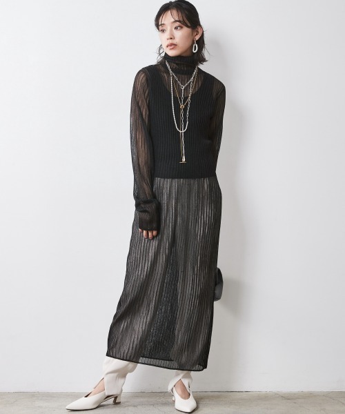 CHIC STYLE(シックスタイル)の「ニットロングワンピース <大きいサイズ有>シックスタイル (ワンピース・レディース・ブラウン/ブラック・M/L/LL/3L/4L/5L)」の4枚目の写真