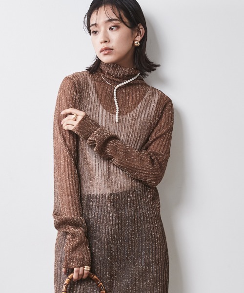 CHIC STYLE(シックスタイル)の「ニットロングワンピース <大きいサイズ有>シックスタイル (ワンピース・レディース・ブラウン/ブラック・M/L/LL/3L/4L/5L)」の5枚目の写真