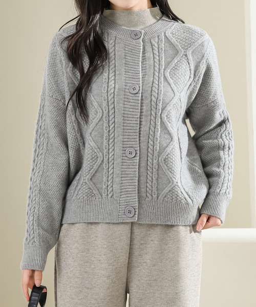 ETRO シルク使い ラウンドネック カーディガン ニット 40 ETRO シルク使い ラウンドネック カーディガン ニット 40 ETRO シルク