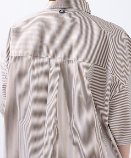 meltum(メルタム)の「LOOSE STRIPE SHIRT S/S(シャツ/ブラウス・メンズ・ブルー/ベージュ/ネイビー・MEDIUM/LARGE)」の17枚目の写真