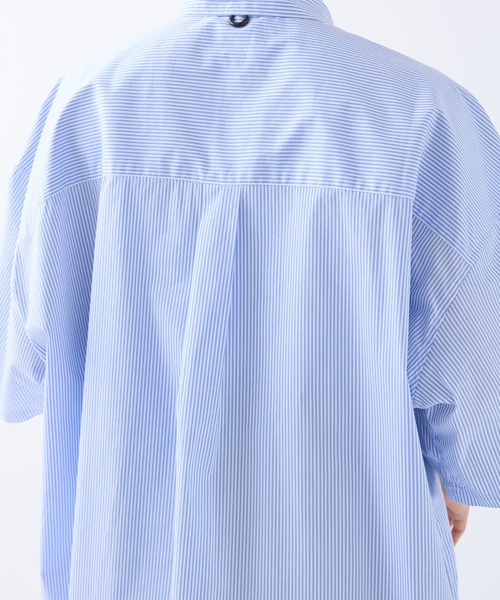 meltum(メルタム)の「LOOSE STRIPE SHIRT S/S(シャツ/ブラウス・メンズ・ブルー/ベージュ/ネイビー・MEDIUM/LARGE)」の9枚目の写真