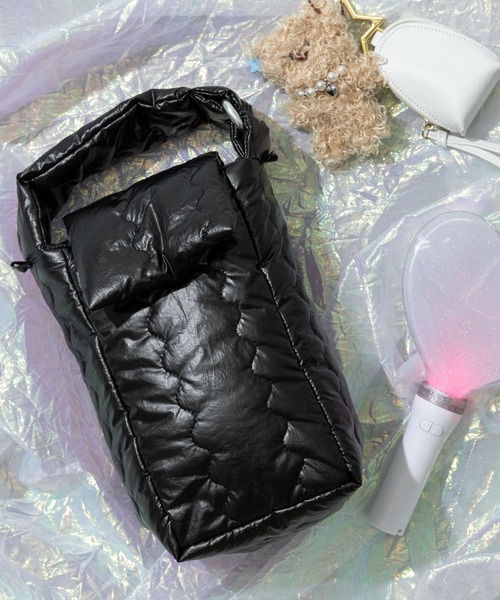 SMELLY（スメリー）の「my Choeae quilt bag（ハンドバッグ・レディース・シルバー/ブラック/アイボリー/ライトグレー・-）」の2枚目の写真