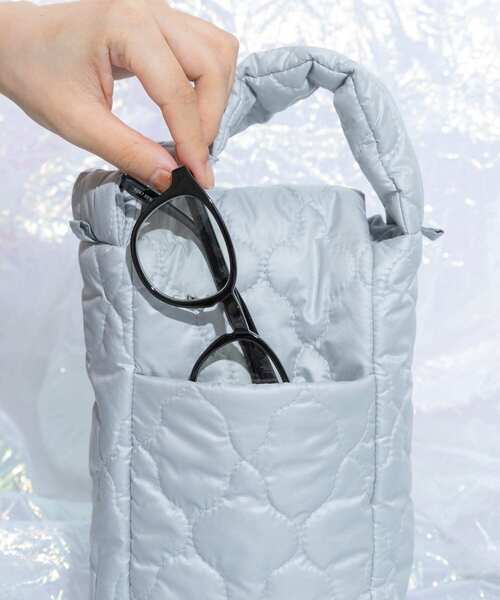 SMELLY（スメリー）の「my Choeae quilt bag（ハンドバッグ・レディース・シルバー/ブラック/アイボリー/ライトグレー・-）」の18枚目の写真