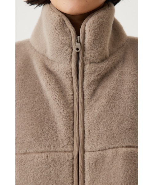 crie conforto（クリーコンフォルト）の「ボアドッキングベスト / 羽織り / アウター / 冬服（ベスト・レディース・ブラウン/アイボリー/グレイッシュベージュ・FREE）」の14枚目の写真