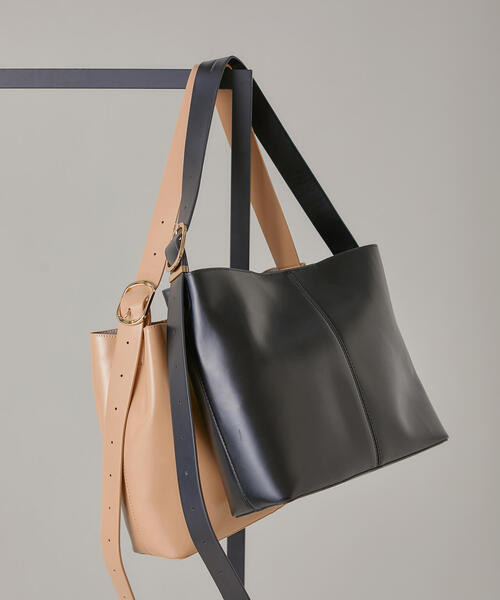 N.（N. Natural Beauty Basic）（エヌエヌナチュラルビューティーベーシック）の「◆Ａ４トートバッグ（トートバッグ・レディース・ベージュ/ブラック・ﾌﾘ-）」の3枚目の写真