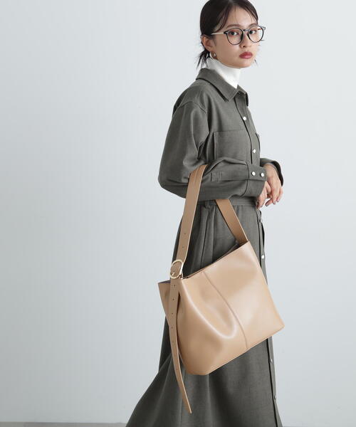 N.（N. Natural Beauty Basic）（エヌエヌナチュラルビューティーベーシック）の「◆Ａ４トートバッグ（トートバッグ・レディース・ベージュ/ブラック・ﾌﾘ-）」の16枚目の写真
