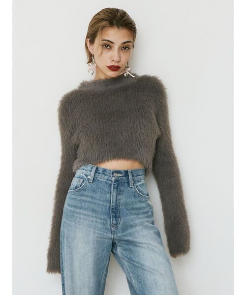 EVRIS(エヴリス)の「【クロップド丈】フェザーヤーンコンパクトニットトップス(ニット/セーター・レディース・ホワイト/ピンク/ブラック/グレー・FREE)」の18枚目の写真