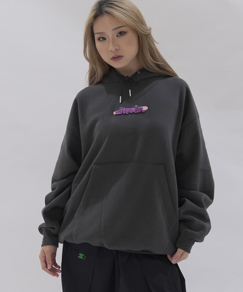 STARTER BLACK LABEL（スターターブラックレーベル）の「STARTER BLACK LABEL オーバーサイズバックプリントスターボーイ 裏起毛プルパーカー（パーカー・メンズ・チャコール/ブラック/ホワイト系・M/L/XL）」の16枚目の写真