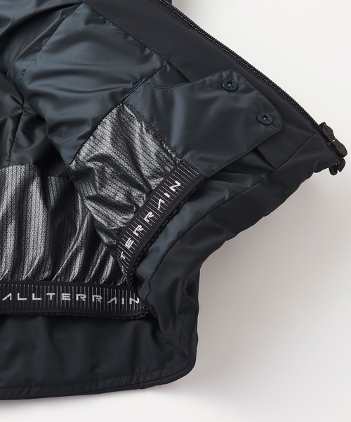 DESCENTE（デサント）の「【DESCENTE ALLTERRAIN】 水沢ダウンOVERSIZED JACKET MOUNTAINEER DAMYGK32U（ダウンジャケット/コート・レディース・ブラック・SMALL/MEDIUM）」の20枚目の写真