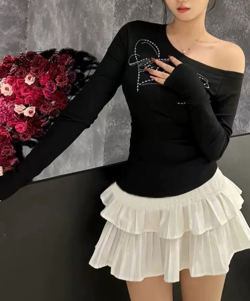 セール】ラインストーンロゴワンショルトップス/ロンT（Tシャツ