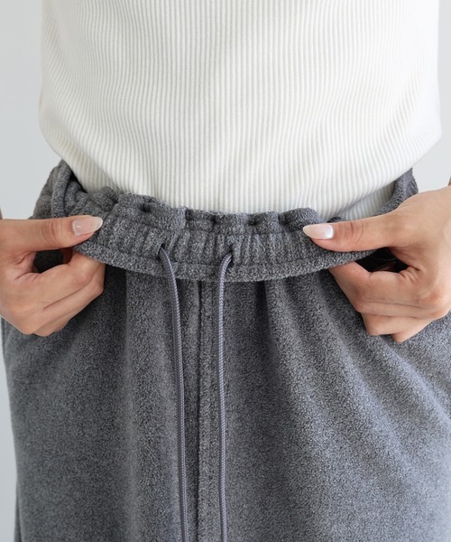 ANME（アンメ）の「フリース2wayカーゴロングスカート（スカート・レディース・杢グレー/ブラック/ネイビー・M/L）」の14枚目の写真