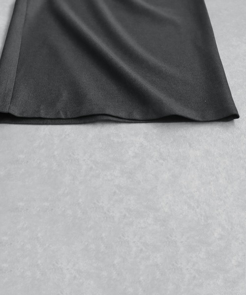 antiqua(アンティカ)の「タックサロペット(サロペット/オーバーオール・レディース・グレー/ブラック・ONESIZE)」の21枚目の写真